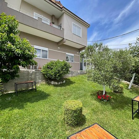 Gjirokastër Ilvi Guesthouse מראה חיצוני תמונה
