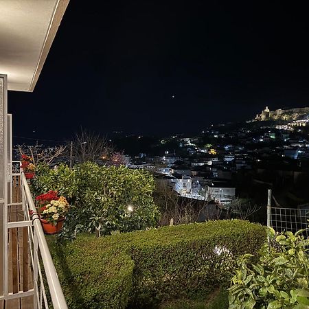 Gjirokastër Ilvi Guesthouse מראה חיצוני תמונה