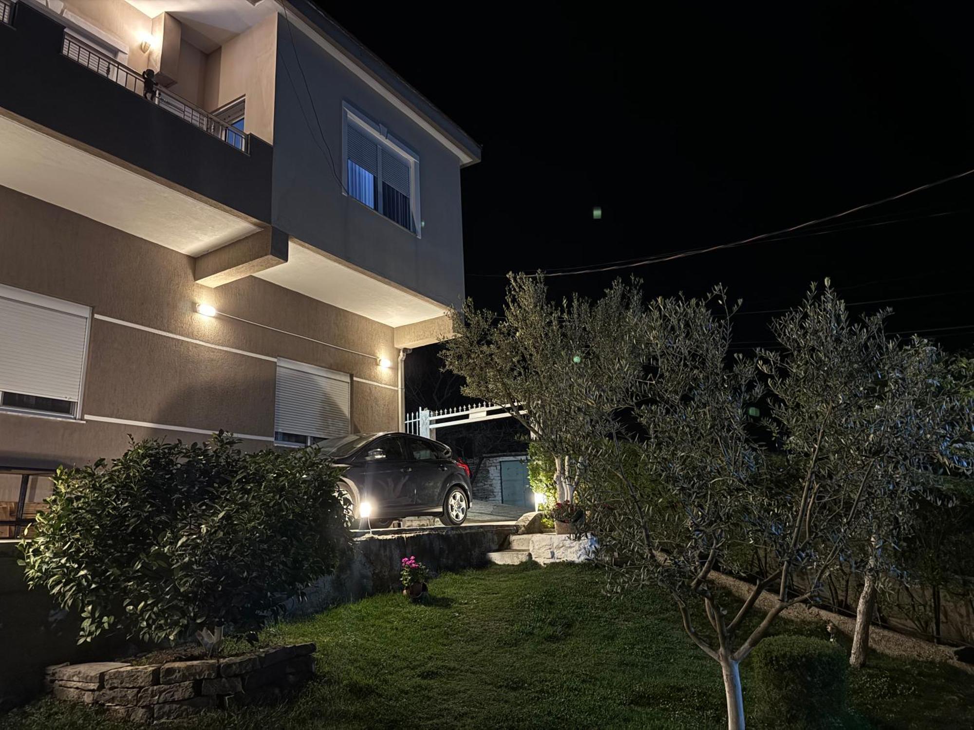 Gjirokastër Ilvi Guesthouse מראה חיצוני תמונה